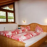 Alpengluehen By Interhome Apartamento Längenfeld