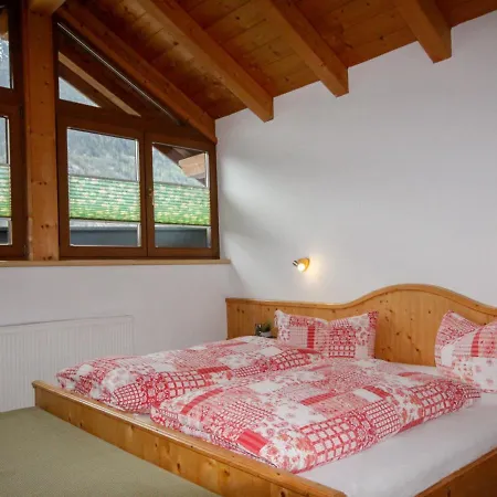 Alpengluehen - Lfd140 By Interhome